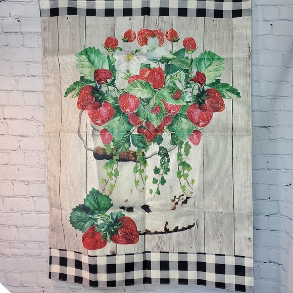 Garden Flag, Strawberry Pot Design - Picture 4 of 4